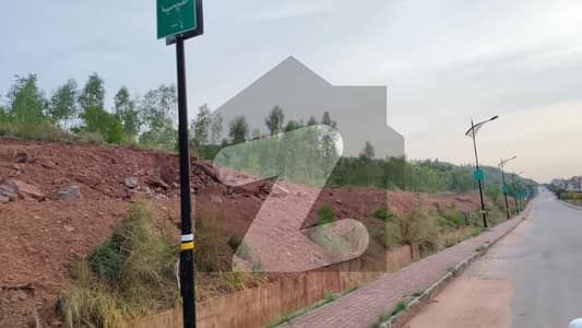 10 Marla Park Facing Possession Plot for Sale Main Road Entrance