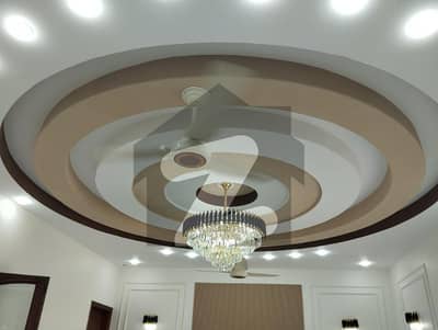 گلشنِ معمار گداپ ٹاؤن,کراچی میں 6 کمروں کا 10 مرلہ مکان 4.5 کروڑ میں برائے فروخت۔