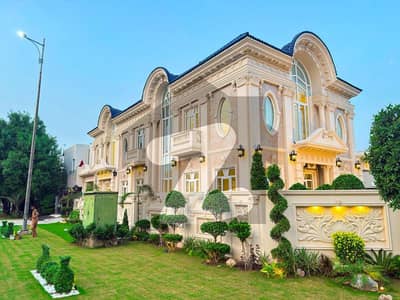 22 MARLA CORNER SUPER CLASSICAL LUXURY BUNGALOW FOR SALE ON TOP LACTION 22 MARLA CORNER SUPER CLASSICAL LUXURY BUNGALOW FOR SALE ON TOP LACTION