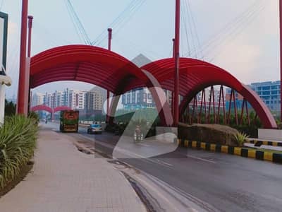 گلبرگ اسلام آباد میں 7 مرلہ رہائشی پلاٹ 1.3 کروڑ میں برائے فروخت۔