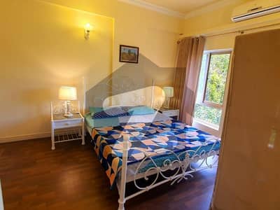 ڈپلومیٹک انکلیو اسلام آباد میں 2 کمروں کا 8 مرلہ فلیٹ 4.5 لاکھ میں کرایہ پر دستیاب ہے۔