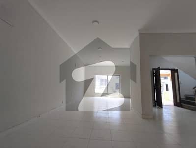 اولیینڈر سیکٹر ۔ ڈی ایچ اے ہومز ڈی ایچ اے ویلی - آلینڈر سیکٹر,ڈی ایچ اے ویلی,ڈی ایچ اے ڈیفینس,اسلام آباد میں 3 کمروں کا 8 مرلہ مکان 1.35 کروڑ میں برائے فروخت۔