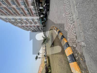 10 marla plot on overseas block