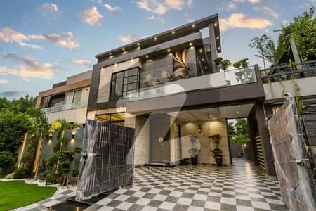 ڈی ایچ اے 9 ٹاؤن ڈیفنس (ڈی ایچ اے),لاہور میں 3 کمروں کا 5 مرلہ مکان 1.3 لاکھ میں کرایہ پر دستیاب ہے۔