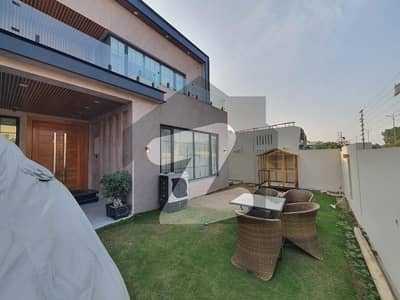 ڈی ایچ اے فیز 6 ڈیفنس (ڈی ایچ اے),لاہور میں 5 کمروں کا 1 کنال مکان 5.0 لاکھ میں کرایہ پر دستیاب ہے۔