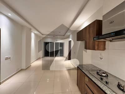 ڈیفنس ویو اپارٹمنٹس شنگھائی روڈ,لاہور میں 2 کمروں کا 6 مرلہ فلیٹ 1.55 کروڑ میں برائے فروخت۔