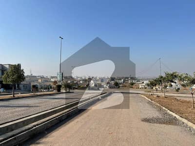 1 Kanal Plot Available For Sale