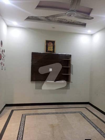 ایچ ۔ 13 اسلام آباد میں 2 کمروں کا 6 مرلہ زیریں پورشن 48.0 ہزار میں کرایہ پر دستیاب ہے۔