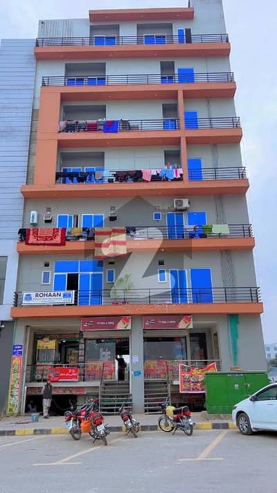 فیصل ٹاؤن - ایف ۔ 18 اسلام آباد میں 2 کمروں کا 11 مرلہ پینٹ ہاؤس 1.6 کروڑ میں برائے فروخت۔