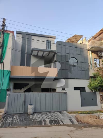7 Marla brand new house available for sale