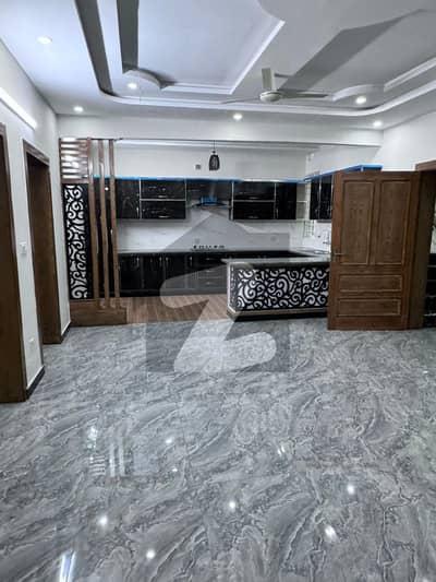 10 Marla brand new luxury house available for sale