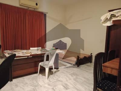 UPPER PORTION FOR RENT LIKE BRAND NEW PHASE-8