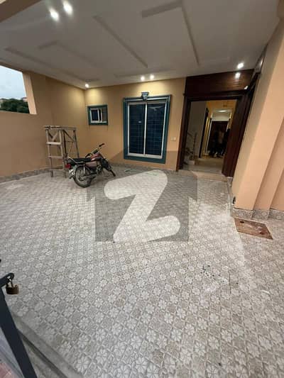 10 Marla Full House For Rent In G-13 Islamabad 10 Marla Full House For Rent In G-13 Islamabad