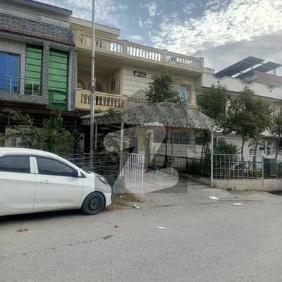 30*60 Ground portion For Rent in G13 Islamabad