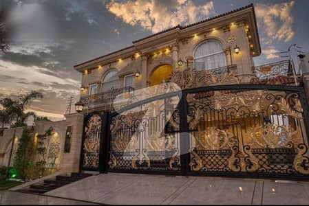 10 MARLA BRAND NEW SPANISH HOUSE FULLY FURNISHED NEAR TO RAYA WITH SOLAR PANAL