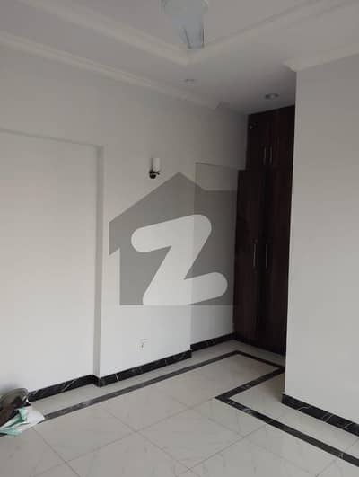 Opf Housing Society 10 Marla Full House For Sale ideal Location