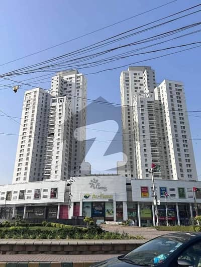 4 Bedrooms Apartment Available In The Most Prime Location Of Clifton Block 6 Near Barbq Tonight