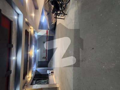 گلشنِ اقبال ٹاؤن کراچی میں 2 کمروں کا 3 مرلہ فلیٹ 85.0 لاکھ میں برائے فروخت۔