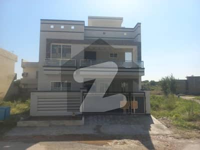 جناح گارڈنز ایف ای سی ایچ ایس,اسلام آباد میں 5 کمروں کا 7 مرلہ مکان 3.0 کروڑ میں برائے فروخت۔