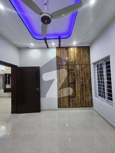 8 MARLA SINGLE STORY HOUSE AVAILABLE FOR RENT IN HIGH COURT SOCIETY PHASE 2