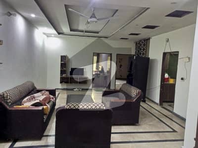 آرکیٹیکٹس انجنیئرز ہاؤسنگ سوسائٹی لاہور میں 3 کمروں کا 1 کنال زیریں پورشن 1.15 لاکھ میں کرایہ پر دستیاب ہے۔