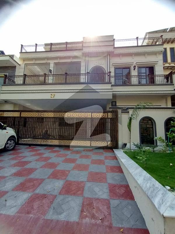 40/80 (14Marla) Brand New House Available For Sale in G13 Rent value 3.50 Lakh 40/80 (14Marla) Brand New House Available For Sale in G13 Rent value 3.50 Lakh