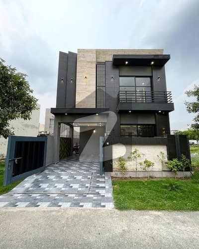 100% Original AD 5 Marla Modern Design House For Sale