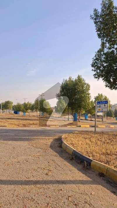 ڈی ایچ اے ویلی - بلیوبیل سیکٹر ڈی ایچ اے ویلی,ڈی ایچ اے ڈیفینس,اسلام آباد میں 5 مرلہ رہائشی پلاٹ 15.5 لاکھ میں برائے فروخت۔