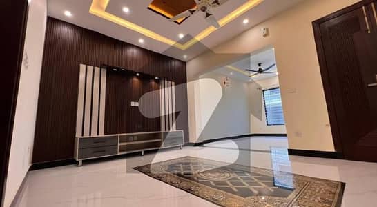 جی ۔ 11 اسلام آباد میں 2 کمروں کا 8 مرلہ زیریں پورشن 1.12 لاکھ میں کرایہ پر دستیاب ہے۔