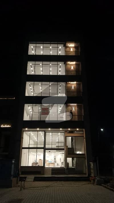 ڈی ایچ اے فیز 6 - مین بلیوارڈ ڈی ایچ اے فیز 6,ڈیفنس (ڈی ایچ اے),لاہور میں 4 مرلہ عمارت 2.5 لاکھ میں کرایہ پر دستیاب ہے۔