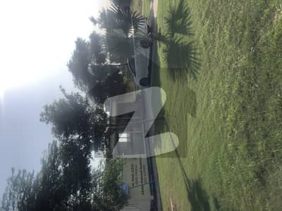 باغِ ارم ہاؤسنگ سوسائٹی لاہور میں 1 کنال رہائشی پلاٹ 2.3 کروڑ میں برائے فروخت۔