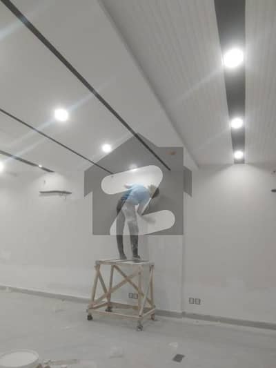 ڈی ایچ اے فیز 6 - بلاک اے فیز 6,ڈیفنس (ڈی ایچ اے),لاہور میں 16 مرلہ عمارت 27.0 لاکھ میں کرایہ پر دستیاب ہے۔ ڈی ایچ اے فیز 6 - بلاک اے فیز 6,ڈیفنس (ڈی ایچ اے),لاہور میں 16 مرلہ عمارت 27.0 لاکھ میں کرایہ پر دستیاب ہے۔