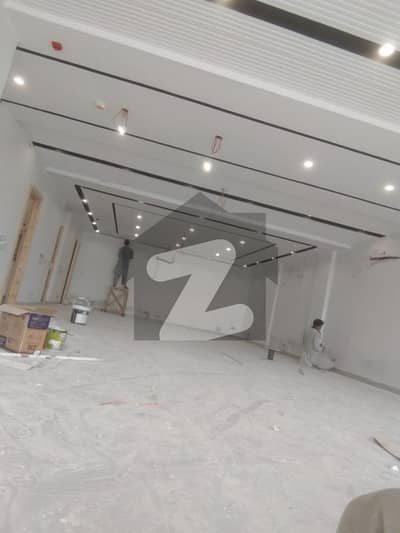 16 Marla Commercial Building For Rent Phase 6 A Block Near Dolmen Mall.
