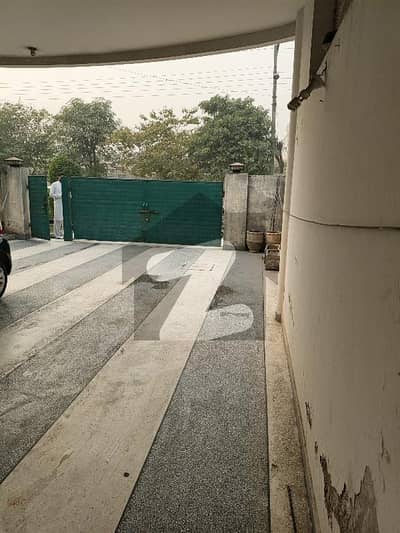 1 kanal upper portion for rent