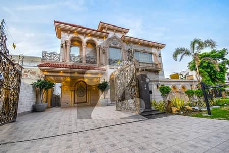 ڈی ایچ اے فیز 6 ڈیفنس (ڈی ایچ اے),لاہور میں 5 کمروں کا 1 کنال مکان 7.25 کروڑ میں برائے فروخت۔ ڈی ایچ اے فیز 6 ڈیفنس (ڈی ایچ اے),لاہور میں 5 کمروں کا 1 کنال مکان 7.25 کروڑ میں برائے فروخت۔