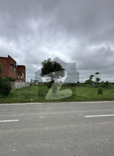 Near Park 10 Marla Residential Plot For Grabs In DHA Defence