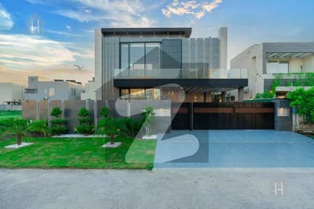 ڈی ایچ اے فیز 7 - بلاک وائے فیز 7,ڈیفنس (ڈی ایچ اے),لاہور میں 5 کمروں کا 1 کنال مکان 7.75 کروڑ میں برائے فروخت۔