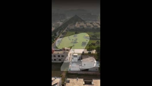 سوئی گیس ہاؤسنگ سوسائٹی لاہور میں 1 کنال رہائشی پلاٹ 4.3 کروڑ میں برائے فروخت۔