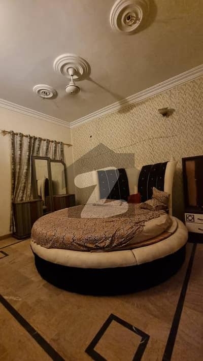 Corner 150 Sq Yard Bungalow G+1 | Located Near Park, 100 Ft Road| For Sale In Block 15, Gulistan-E-Jauhar Corner 150 Sq Yard Bungalow G+1 | Located Near Park, 100 Ft Road| For Sale In Block 15, Gulistan-E-Jauhar