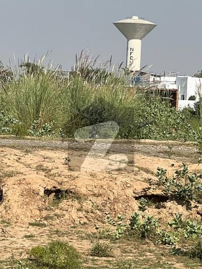 این ایف سی 2 لاہور میں 5 مرلہ رہائشی پلاٹ 24.0 لاکھ میں برائے فروخت۔