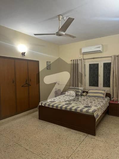 400 Sq. Yd Bungalow For Sale In Gulshan Iqbal Block-6