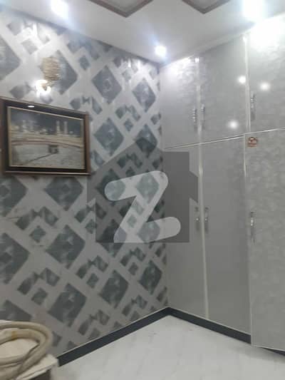 سبزہ زار سکیم لاہور میں 2 کمروں کا 5 مرلہ زیریں پورشن 45.0 ہزار میں کرایہ پر دستیاب ہے۔