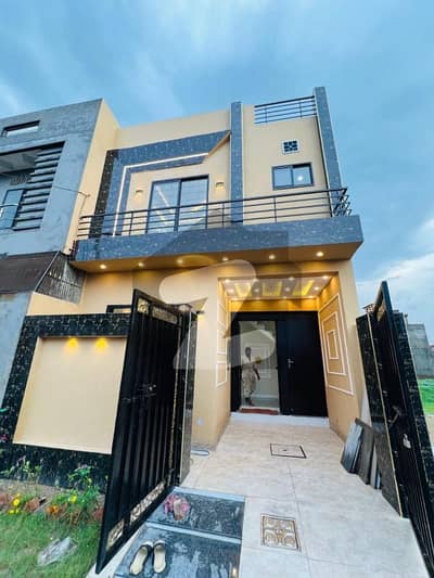 الرحمان گارڈن فیز 2 الرحمان گارڈن,لاہور میں 3 کمروں کا 3 مرلہ مکان 1.14 کروڑ میں برائے فروخت۔ الرحمان گارڈن فیز 2 الرحمان گارڈن,لاہور میں 3 کمروں کا 3 مرلہ مکان 1.14 کروڑ میں برائے فروخت۔