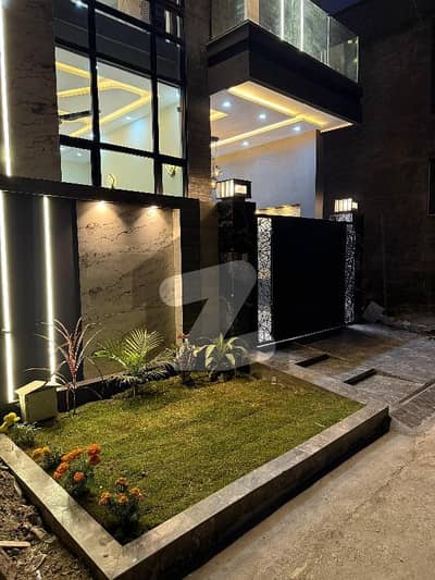 Prime Location House Sized 675 Square Feet Is Available For sale In Al Hafeez Garden - Phase 5