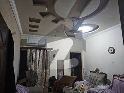 جوہر ٹاؤن لاہور میں 3 کمروں کا 5 مرلہ بالائی پورشن 60.0 ہزار میں کرایہ پر دستیاب ہے۔