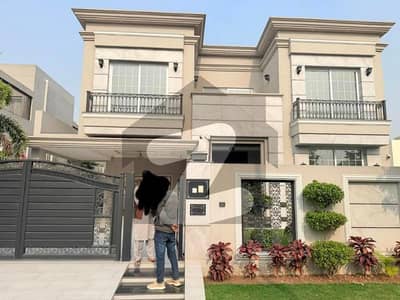 Lower Portion Locked - 1 Kanal Awesome Upper Portion On Top Location For Rent In DHA Phase 6 Lahore