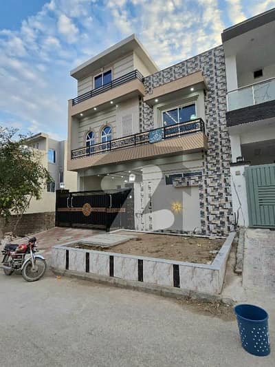 Beautiful 7 Marla House for Sale