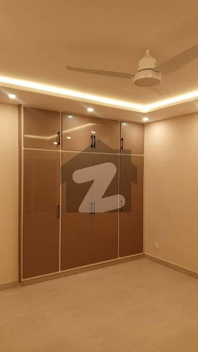 1 Kanal Tile Floor Upper Portion Available For Rent