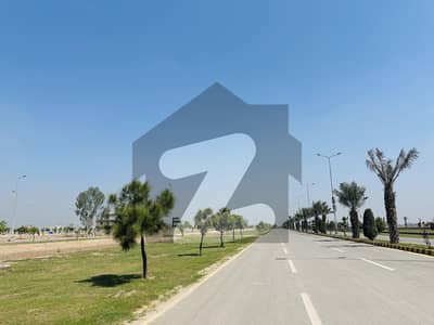 5 Marla Plot Available For Sale In Park View City Lahore