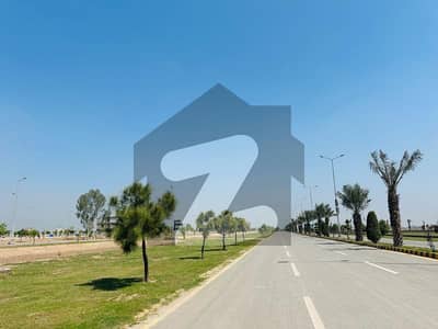 5 Marla Overseas Block Plots Available For Sale